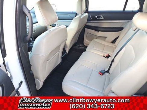 Used 2019 Ford Explorer XLT w/ Equipment Group 202A image 26