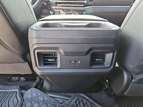 Used 2025 Chevrolet Silverado 3500 LT AWD/4WD image 17