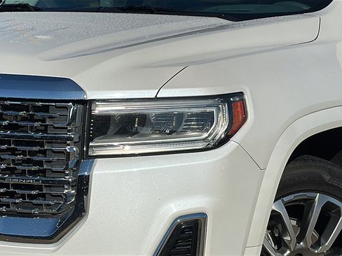 Used 2023 GMC Acadia Denali w/ Denali Ultimate Package image 4