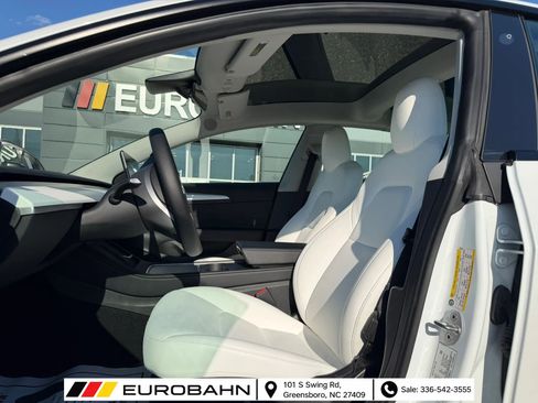 Used 2023 Tesla Model 3 Standard Range RWD image 8
