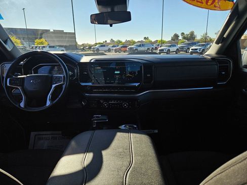 Used 2023 Chevrolet Silverado 1500 LT Trail Boss w/ Protection Package image 16