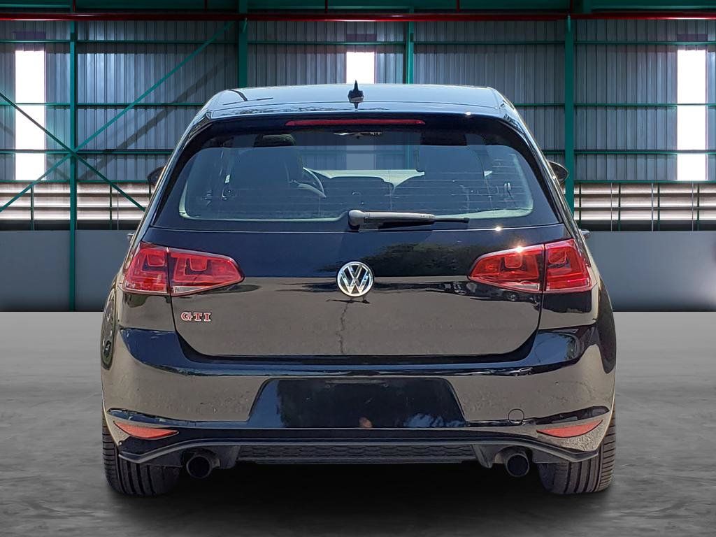 Used 2017 Volkswagen GTI Autobahn FWD image 4