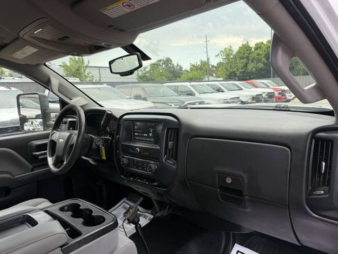 Used 2017 Chevrolet Silverado 2500 W/T w/ WT Convenience Package RWD image 12