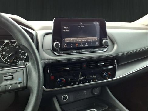 Used 2021 Nissan Rogue SV FWD image 20