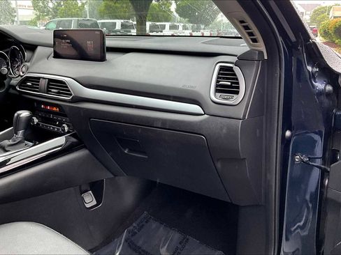 Used 2022 MAZDA CX-9 Touring Plus image 18