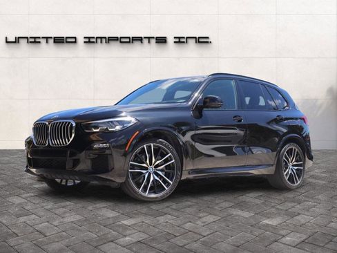 Used 2019 BMW X5 xDrive50i w/ M Sport Package AWD/4WD image 1