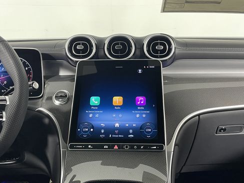 New 2026 Mercedes-Benz GLC 300 4MATIC image 17