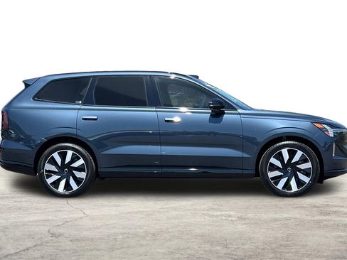 Used 2025 Volvo EX90 Ultra image 9