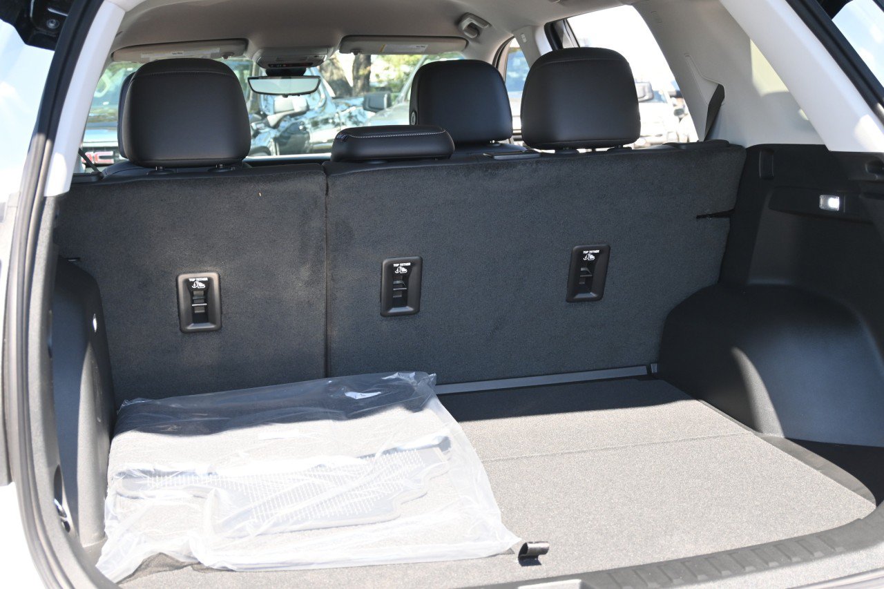 New 2027 GMC Terrain Denali AWD/4WD image 23