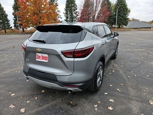 Used 2023 Chevrolet Blazer LT image 6