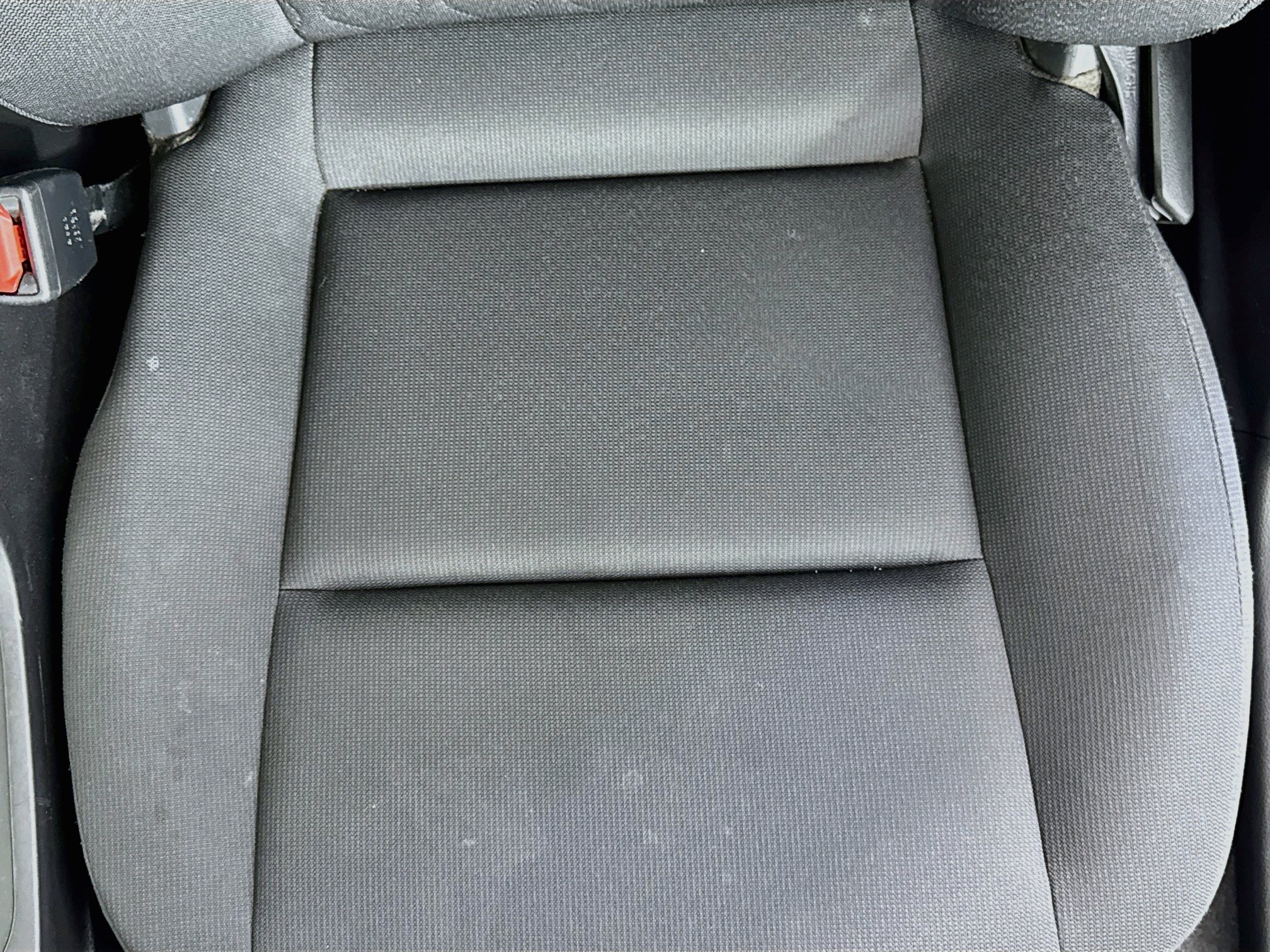 Certified 2025 Toyota Corolla LE FWD image 18