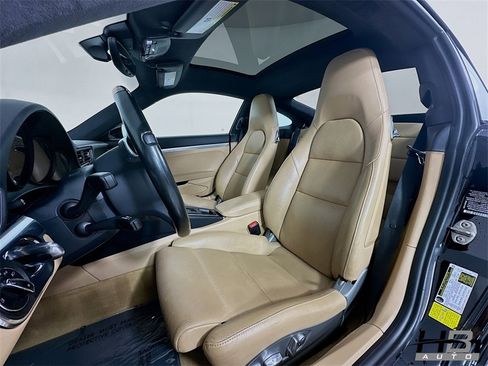 Used 2015 Porsche 911 Carrera 4 image 16