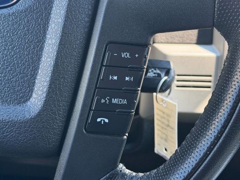 Used 2014 Ford F150 Raptor w/ Equipment Group 801A Luxury image 34