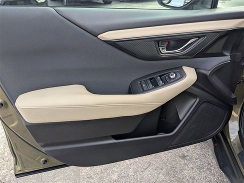 Used 2023 Subaru Outback Premium image 11