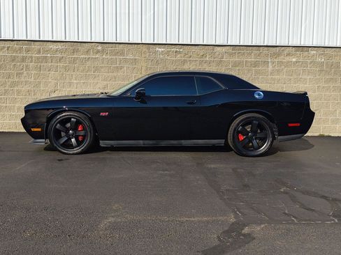 Used 2013 Dodge Challenger SRT8 RWD image 27