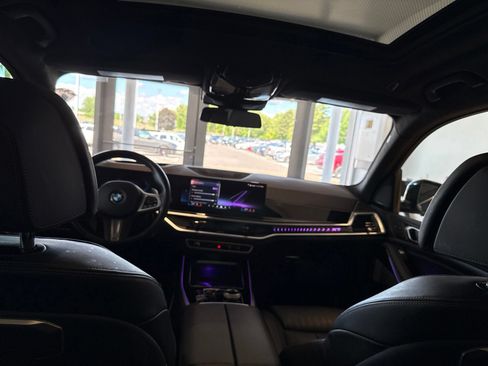 Certified 2024 BMW X7 xDrive40i w/ Executive Package AWD/4WD image 32
