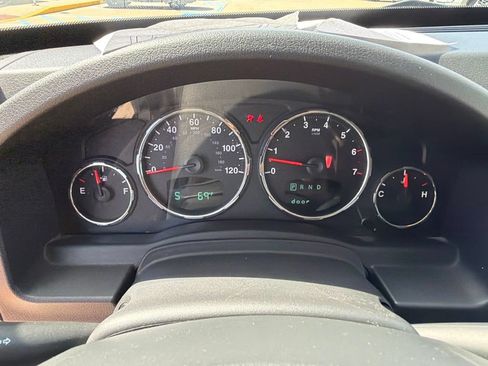 Used 2010 Jeep Liberty Sport w/ Popular Equipment Group AWD/4WD image 14