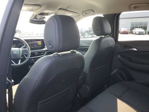 Certified 2024 Buick Encore GX Preferred AWD/4WD image 11