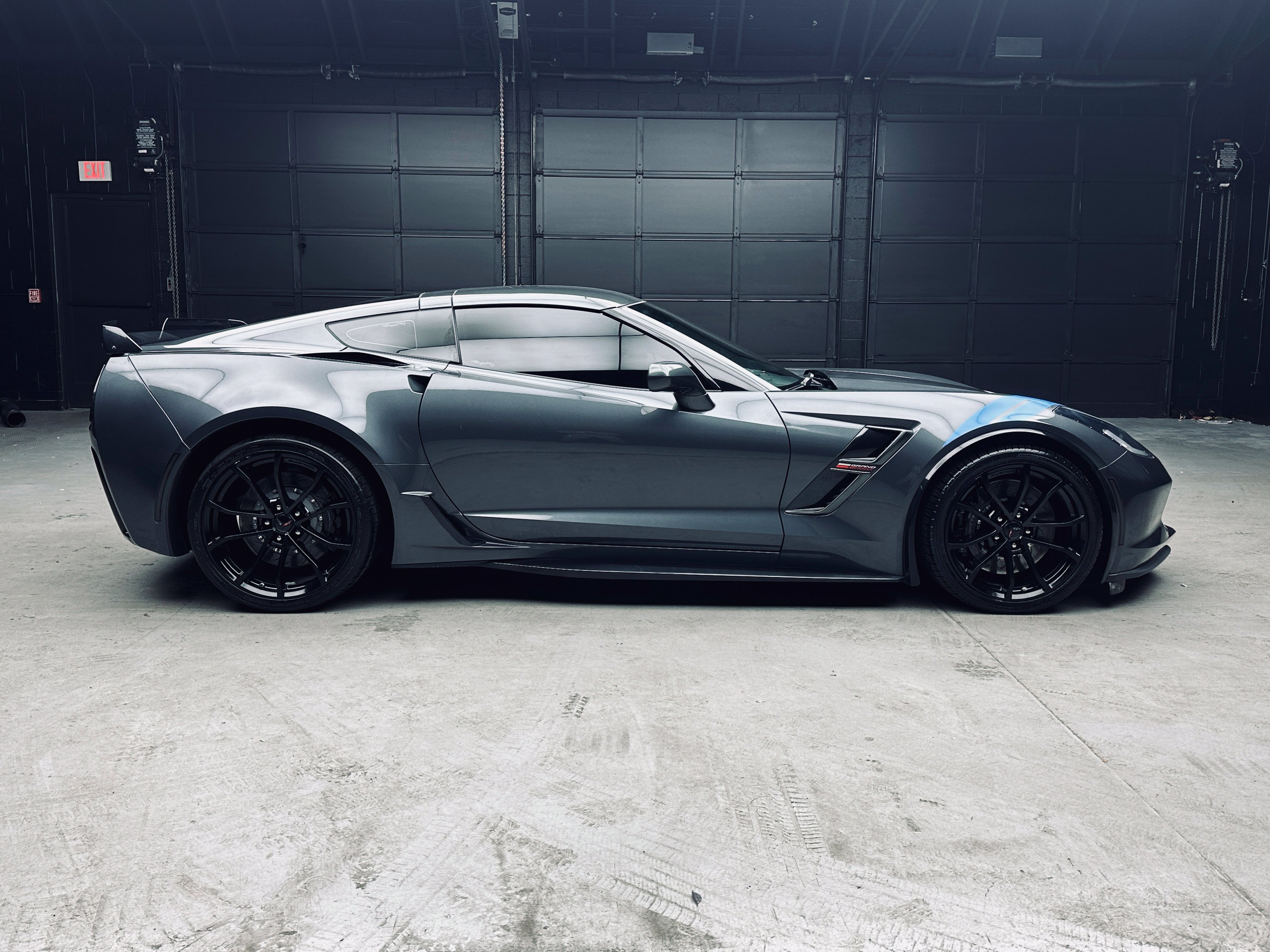 Used 2017 Chevrolet Corvette Grand Sport RWD image 9