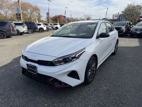 Used 2023 Kia Forte GT-Line w/ GT-Line Premium Package image 6