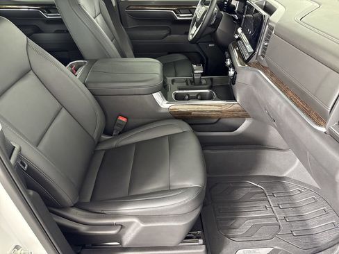 New 2025 GMC Sierra 1500 Elevation w/ Elevation Premium Package image 11