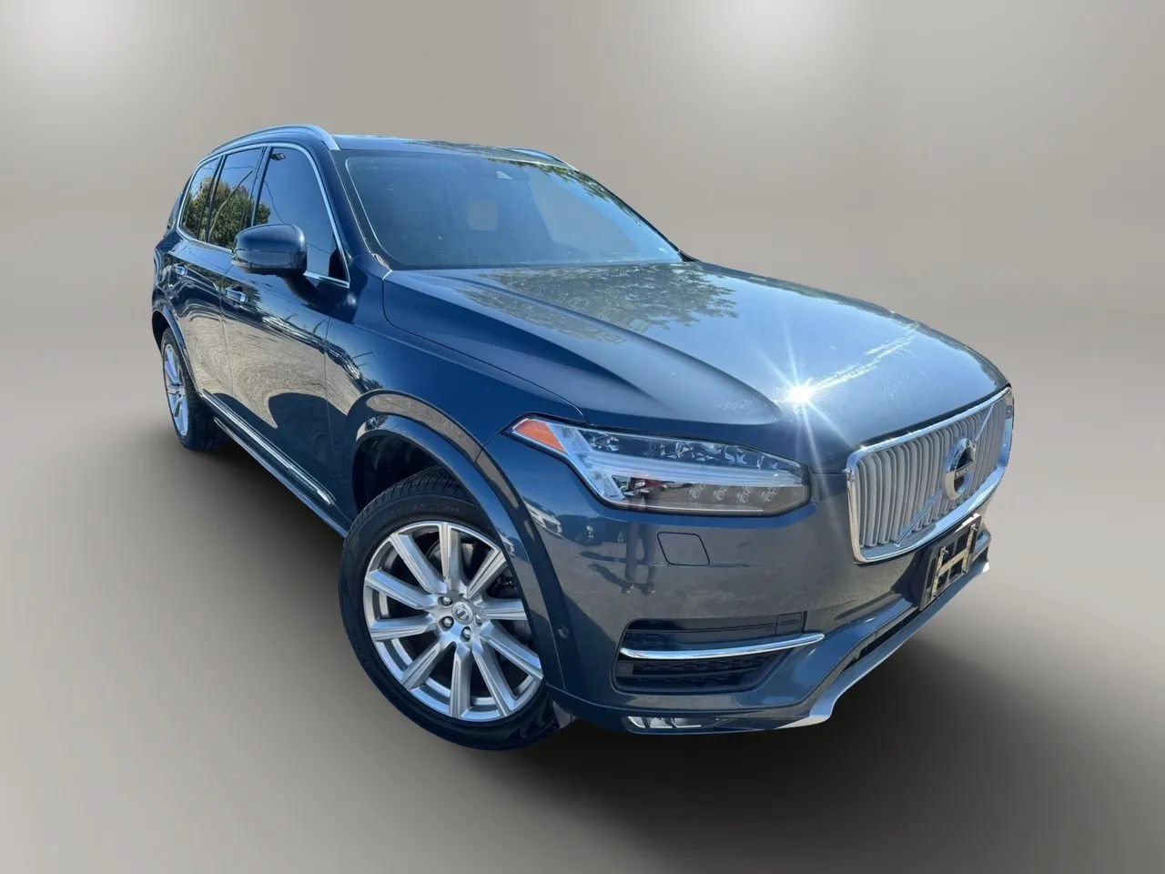 Used 2019 Volvo XC90 T6 Inscription AWD/4WD image 2