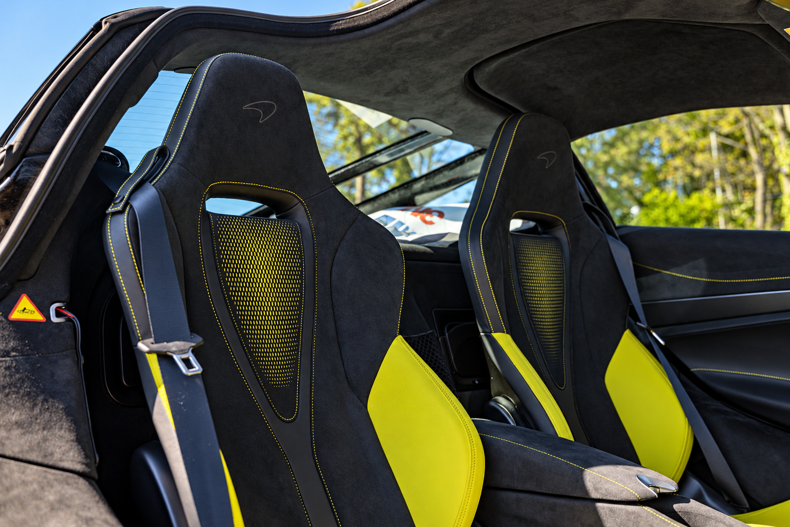 Used 2024 McLaren 750S RWD image 15