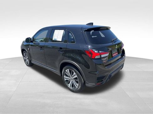 Used 2025 Mitsubishi Outlander Sport AWD image 5