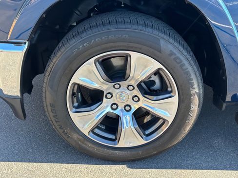Used 2022 RAM 1500 Laramie image 10