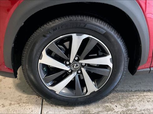 Used 2018 Lexus NX 300 AWD w/ Premium Package image 11