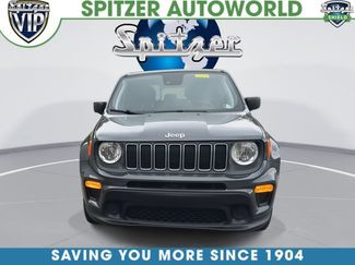 Used 2023 Jeep Renegade Latitude AWD/4WD video 3