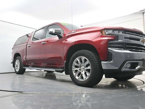 Used 2020 Chevrolet Silverado 1500 LTZ w/ LTZ Premium Package AWD/4WD image 16