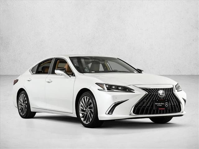 Used 2024 Lexus ES 300h Ultra Luxury w/ Accessory Package (Z1) FWD image 3