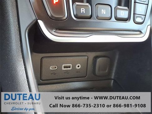 Used 2021 GMC Terrain SLE w/ Driver Convenience Package image 16