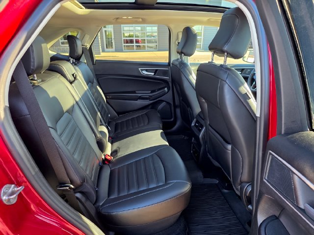 Used 2024 Ford Edge SEL w/ Convenience Package AWD/4WD image 12
