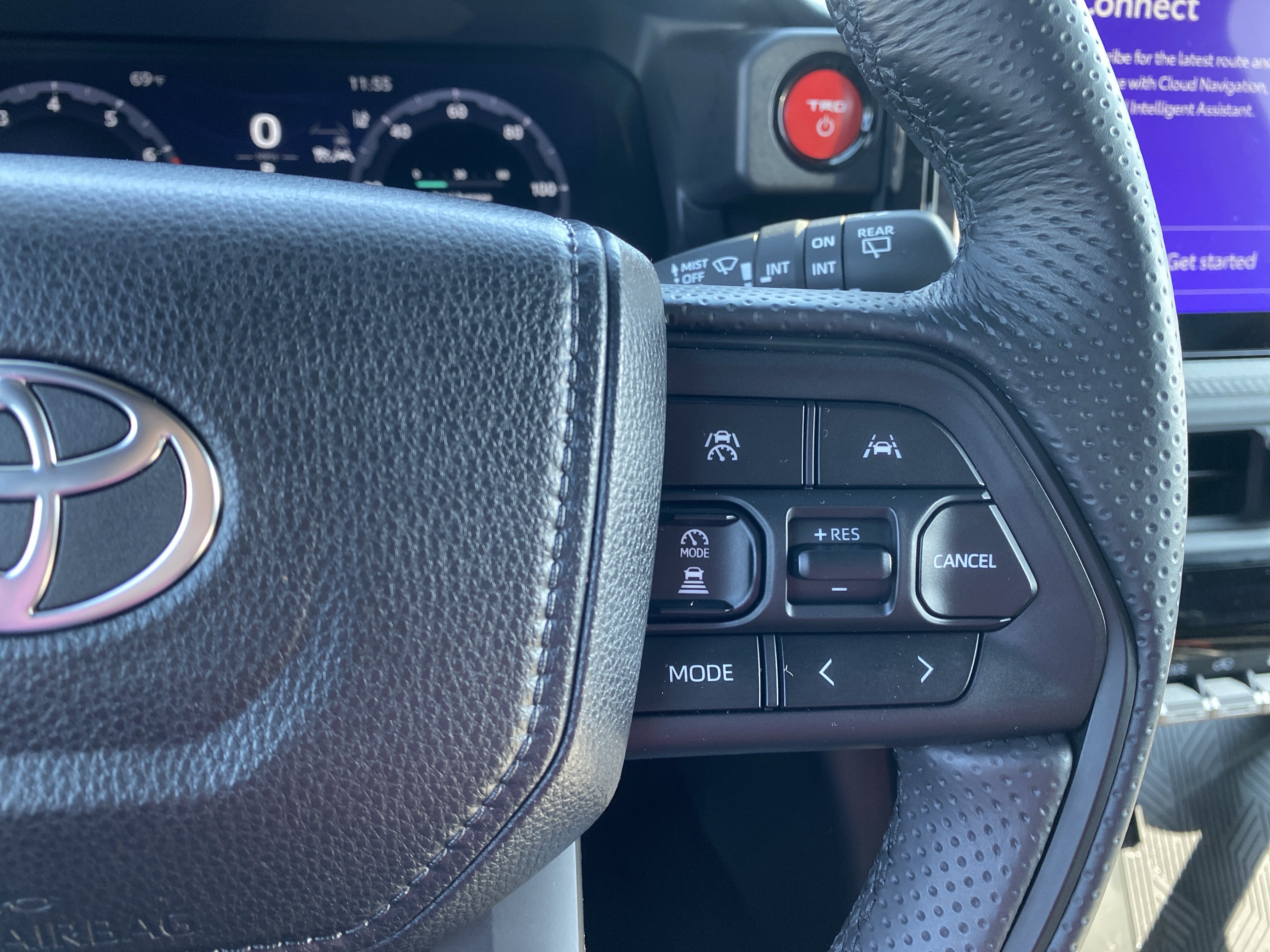 Used 2025 Toyota 4Runner TRD Pro AWD/4WD image 18