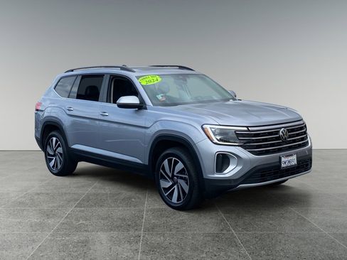 Used 2024 Volkswagen Atlas SE image 7