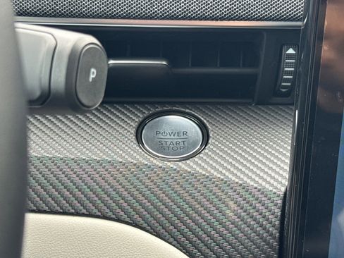 New 2025 Ford Mustang Mach-E Premium image 22