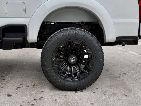 New 2026 Ford F350 Lariat AWD/4WD image 36