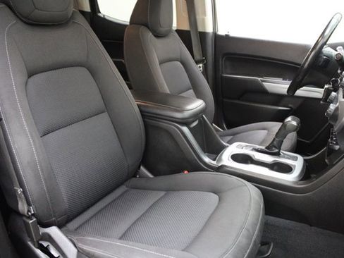 Used 2021 Chevrolet Colorado LT image 4