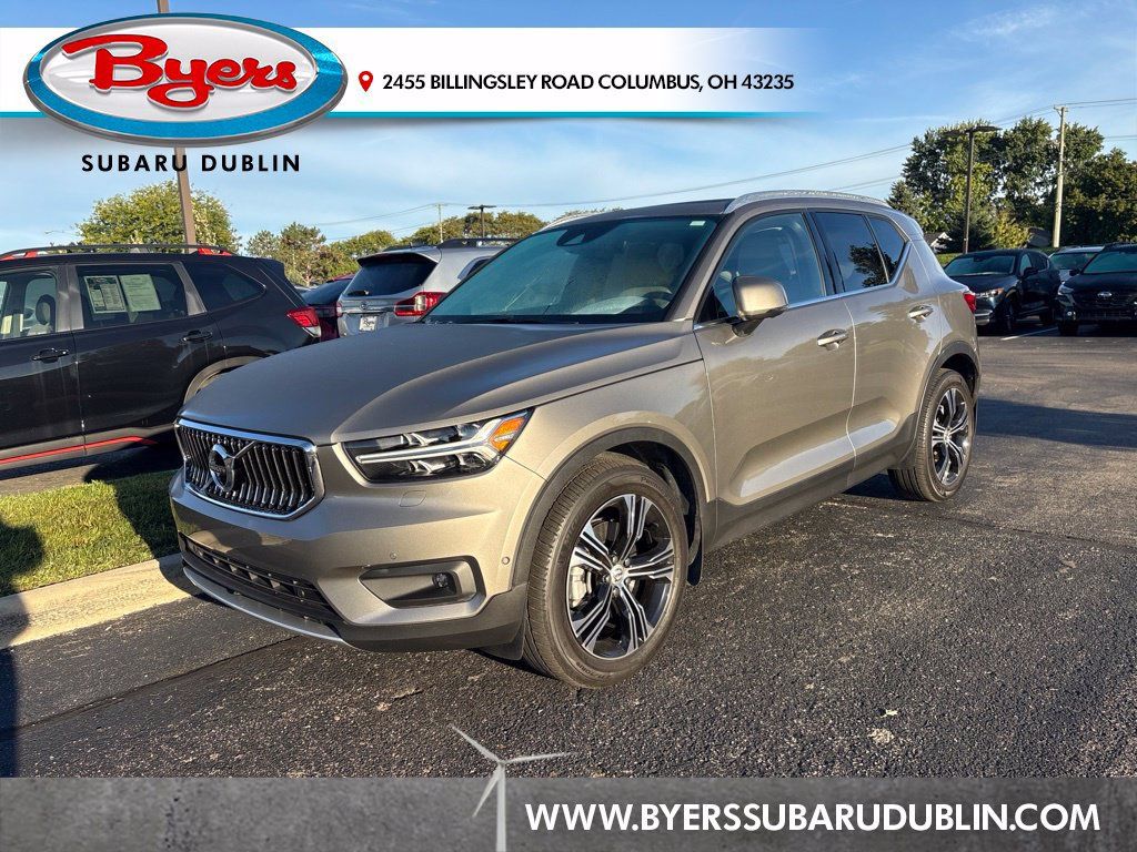 Used 2021 Volvo XC40 T5 Inscription w/ Advanced Package AWD/4WD image 1