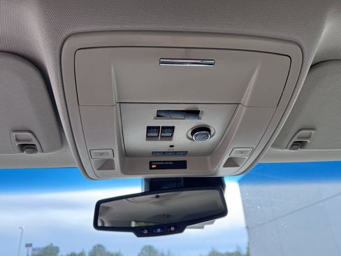 Used 2015 Chevrolet Tahoe LTZ image 37