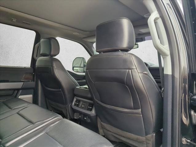 Used 2024 Ford F450 Lariat w/ Lariat Ultimate Package AWD/4WD image 18