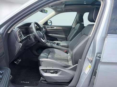 New 2026 Volkswagen Atlas SEL Premium R-Line AWD/4WD image 5