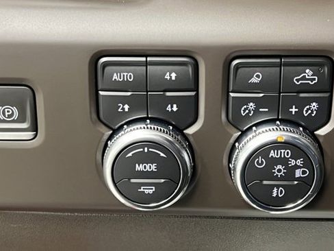 Used 2023 GMC Sierra 1500 Denali w/ Denali Reserve Package image 28