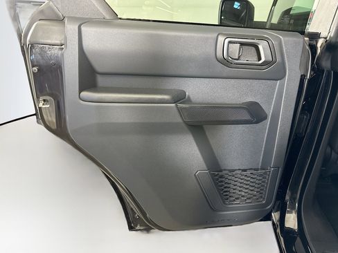 Used 2025 Ford Bronco Big Bend image 27