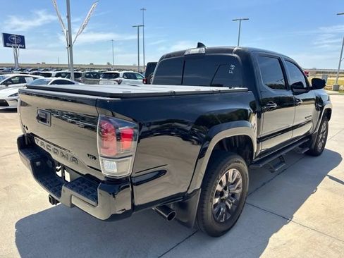 Used 2023 Toyota Tacoma Limited w/ Nightshade Package AWD/4WD image 3