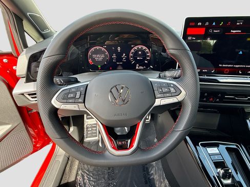Used 2026 Volkswagen GTI SE FWD image 39