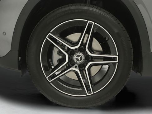 New 2026 Mercedes-Benz GLA 250 image 11