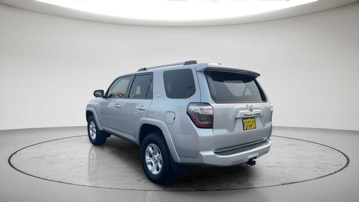 Certified 2021 Toyota 4Runner SR5 Premium w/ Moonroof Package AWD/4WD image 7